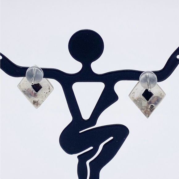 Vintage 925 Sterling Silver Marcasite Black Onyx Post Earrings - Picture 3 of 9